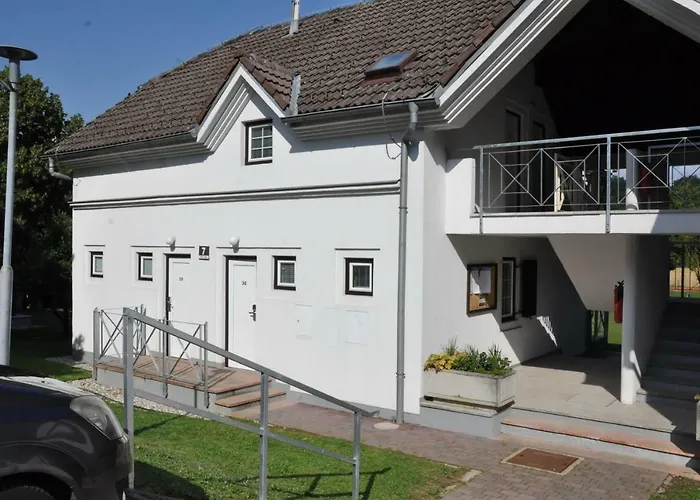 Vas Lipa 7 -30 Apartament *